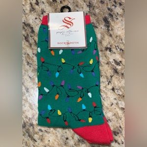 Sock smith Womens Christmas Lights Green Socks NWT